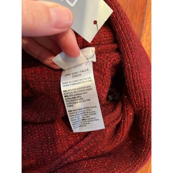 NWT Chicos Red Poncho Sweater One Size Fringe Metallic Shimmer Holiday Burgundy - Picture 3 of 5